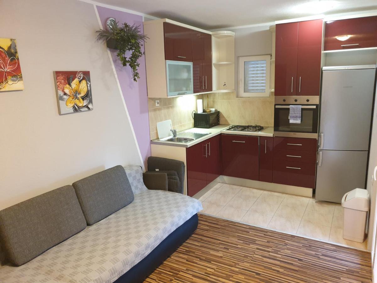 Apartments Mima Kastela Ngoại thất bức ảnh