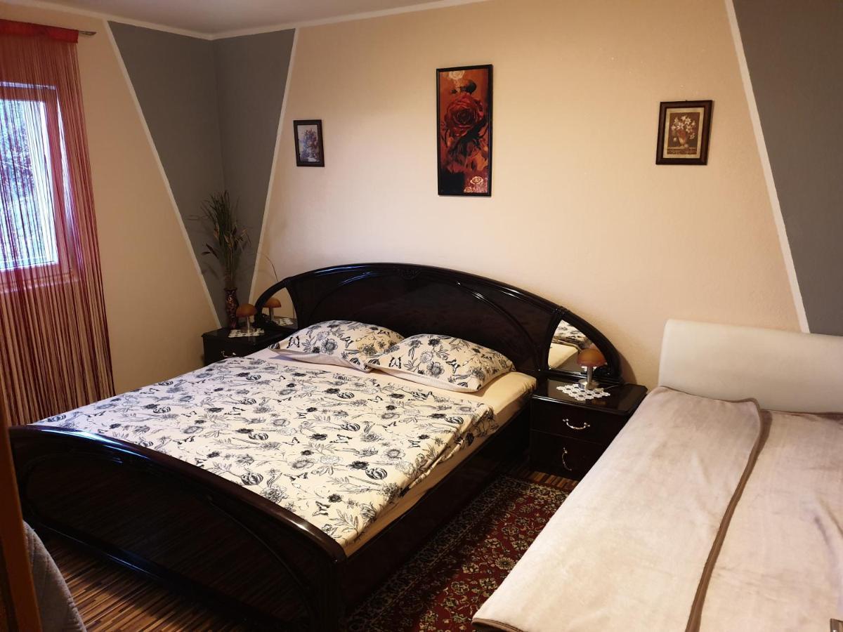Apartments Mima Kastela Ngoại thất bức ảnh