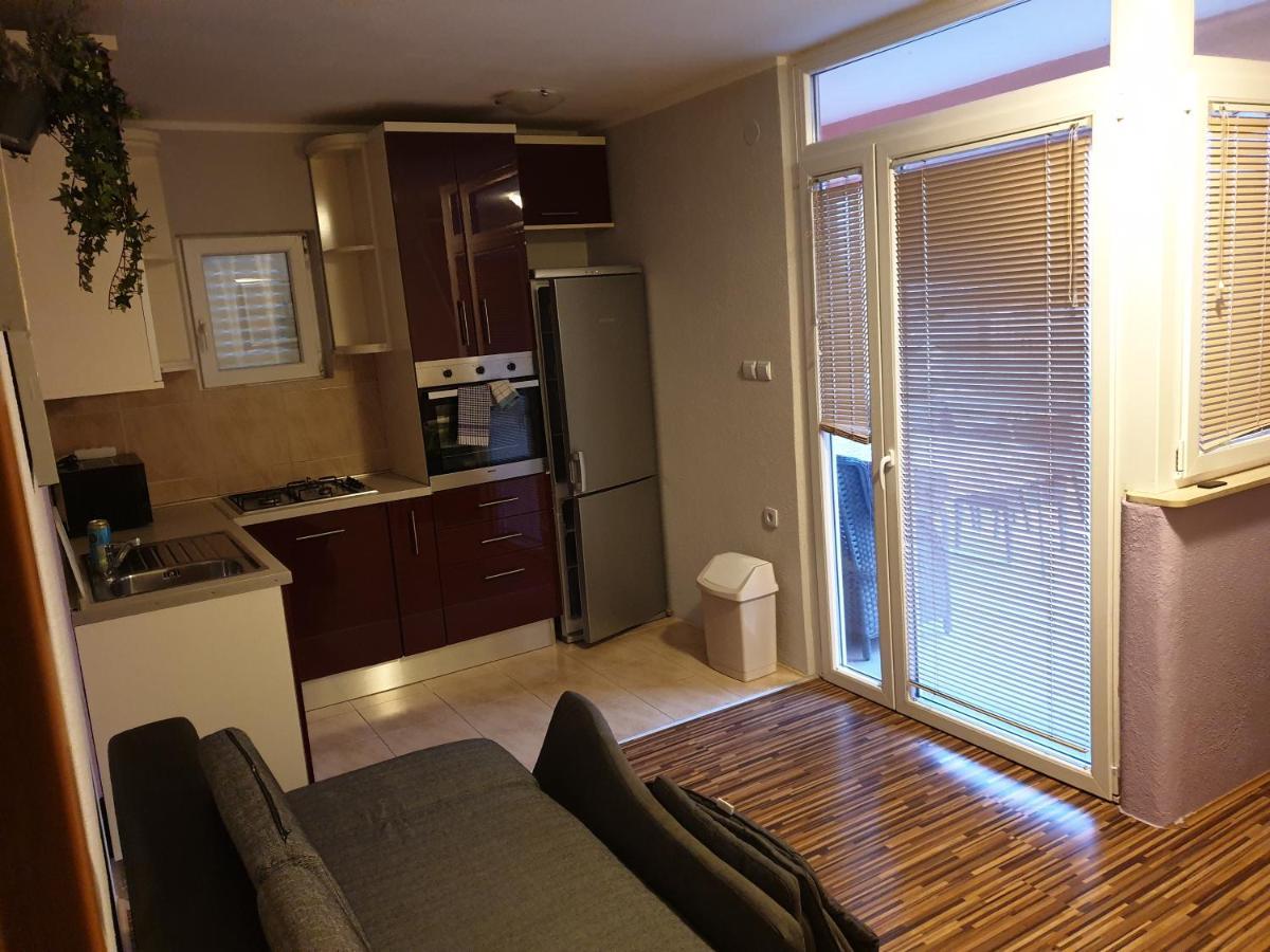 Apartments Mima Kastela Ngoại thất bức ảnh