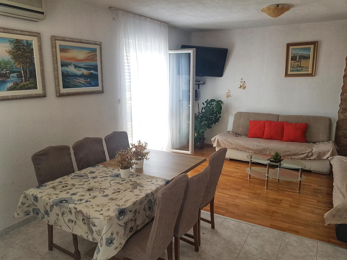 Apartments Mima Kastela Ngoại thất bức ảnh